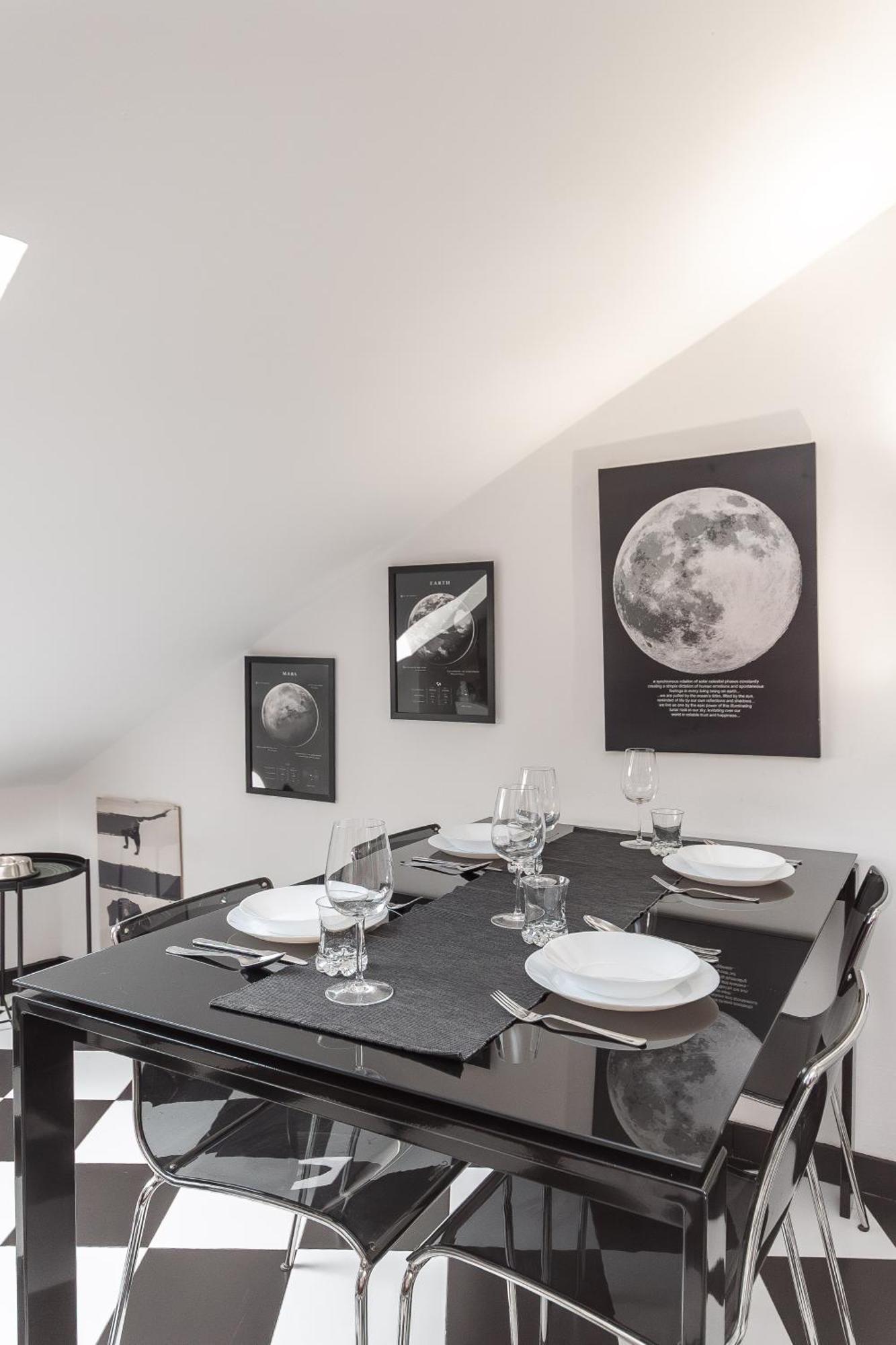 La Mansarda Del Principe, Vicoli, Acquario E Lanterna Apartment เจนัว ภายนอก รูปภาพ