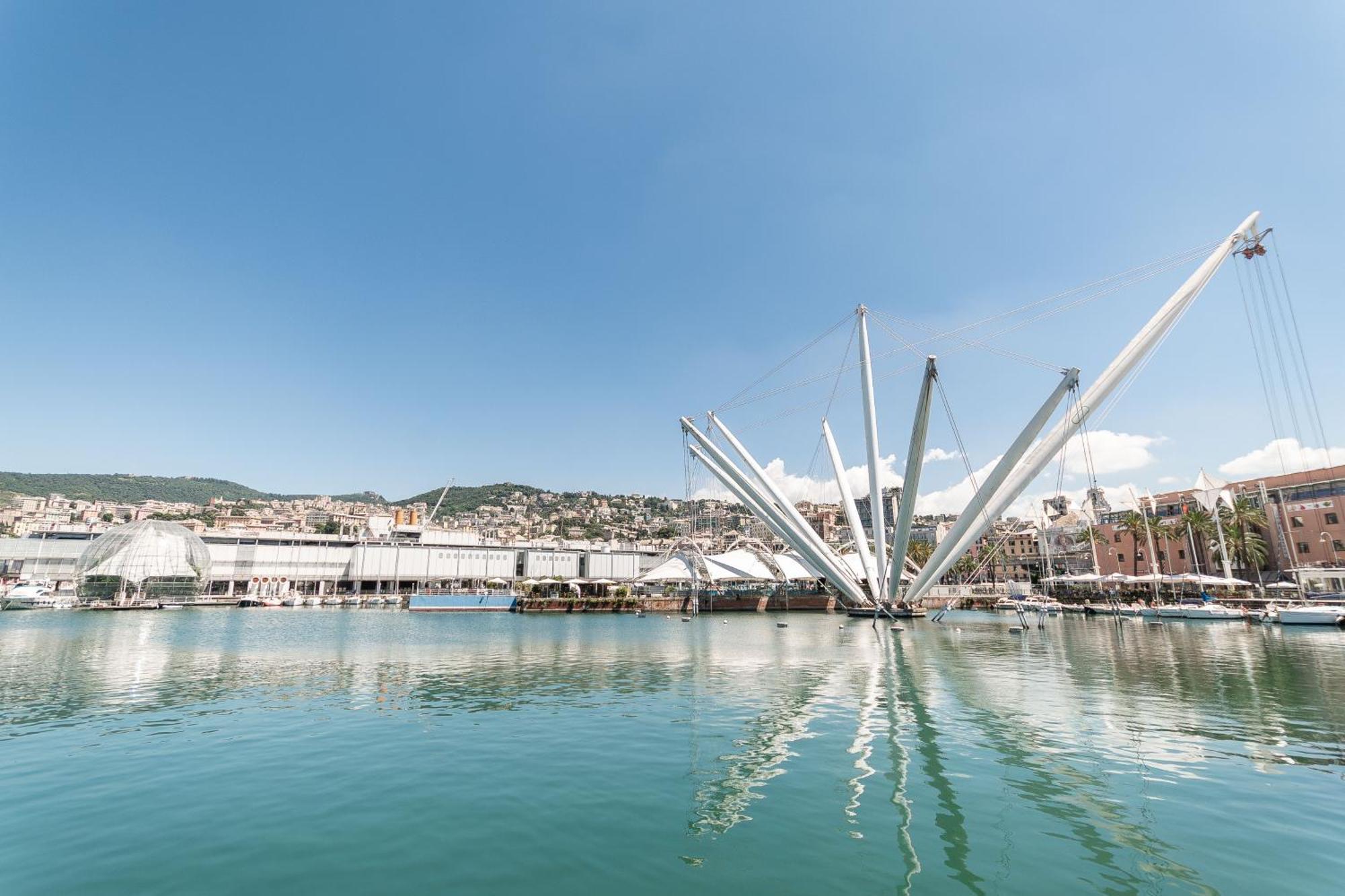 La Mansarda Del Principe, Vicoli, Acquario E Lanterna Apartment เจนัว ภายนอก รูปภาพ